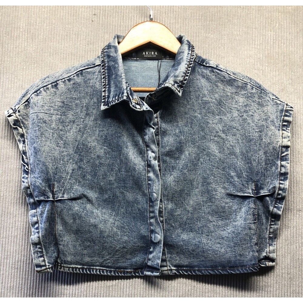 Akira Womens Cropped Denim Top L Short Sleeve Hidden Snap Front Y2K Denimcore